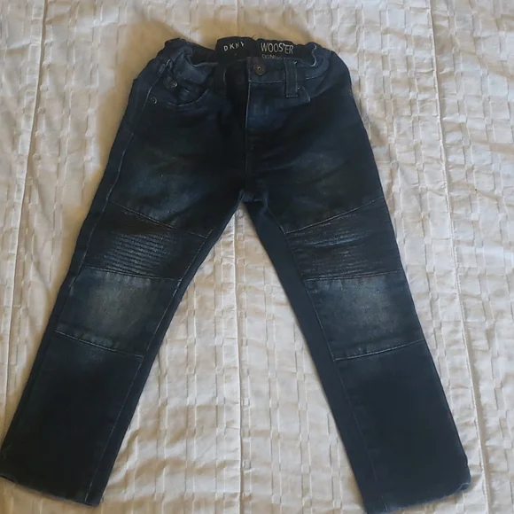 5 pair of 3T Jeans - Picture 13 of 13